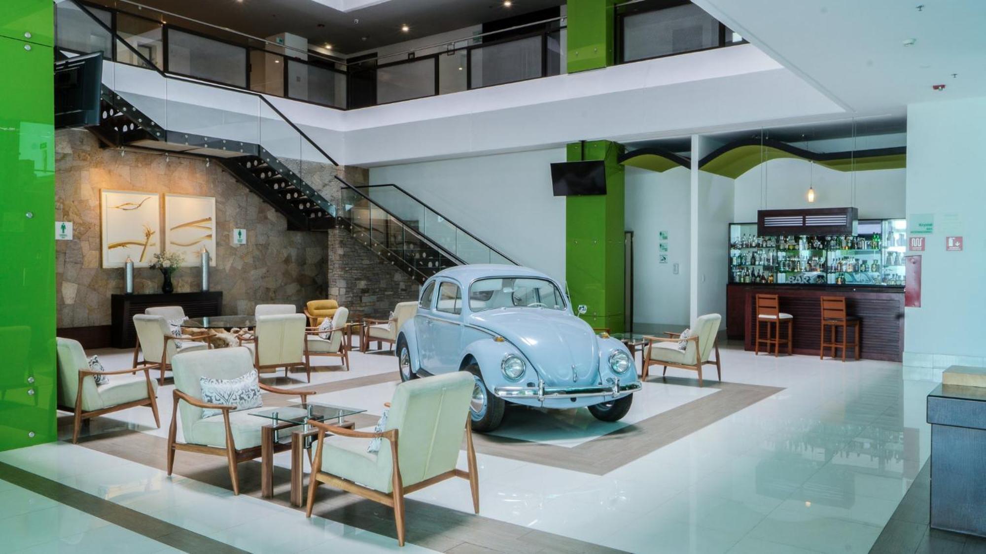 Holiday Inn Queretaro Zona Krystal By Ihg El Salitre Екстериор снимка